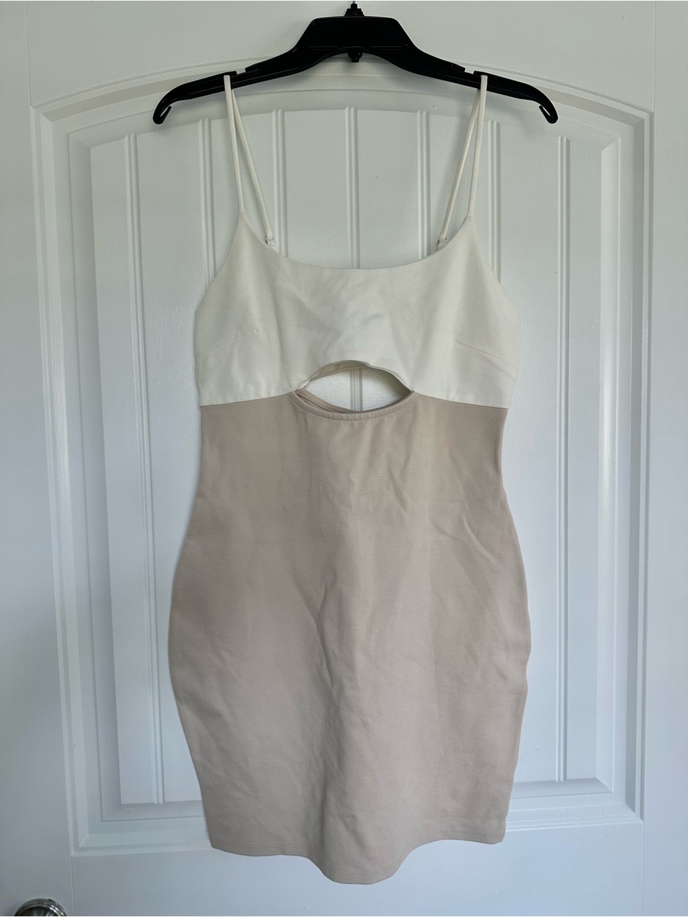 Elegant FORE Cream Cutout Bodycon Dress Size L